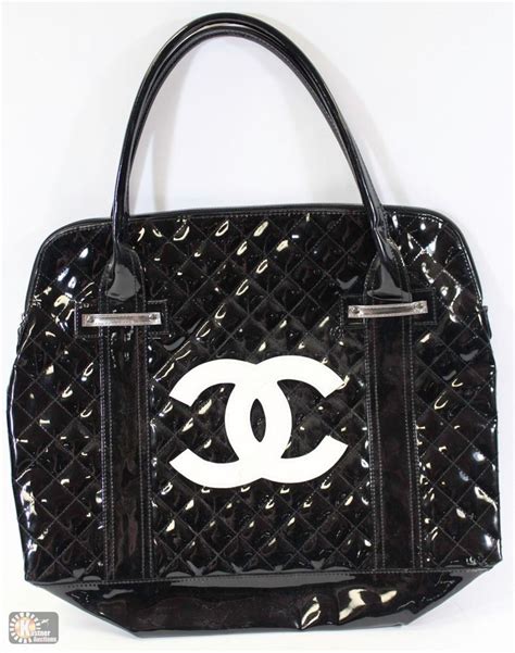 chanel shopper tote fake|chanel large shopping tote price.